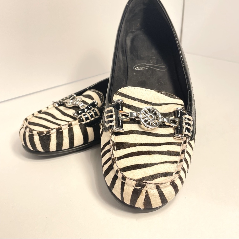 Aerosoles Nuwlywed Zebra Flats Silver Buckle Black Ivory Dyed Calf Hide SZ 7.5